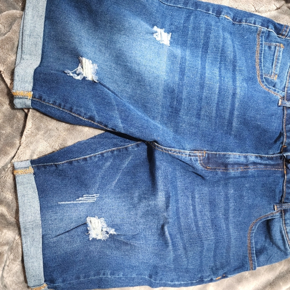 Shein shorts size 3x